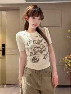 重工刺绣短袖针织衫女夏装2026新款欧货白色小众圆领毛衣短款上衣