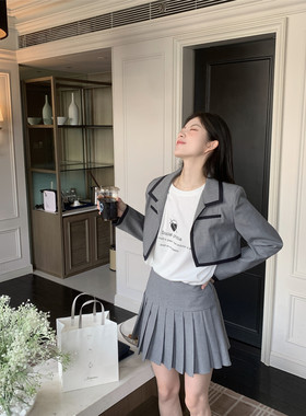 LXLILIUM 灰色短款西装女春款精致小外套 03/07 AM10:00