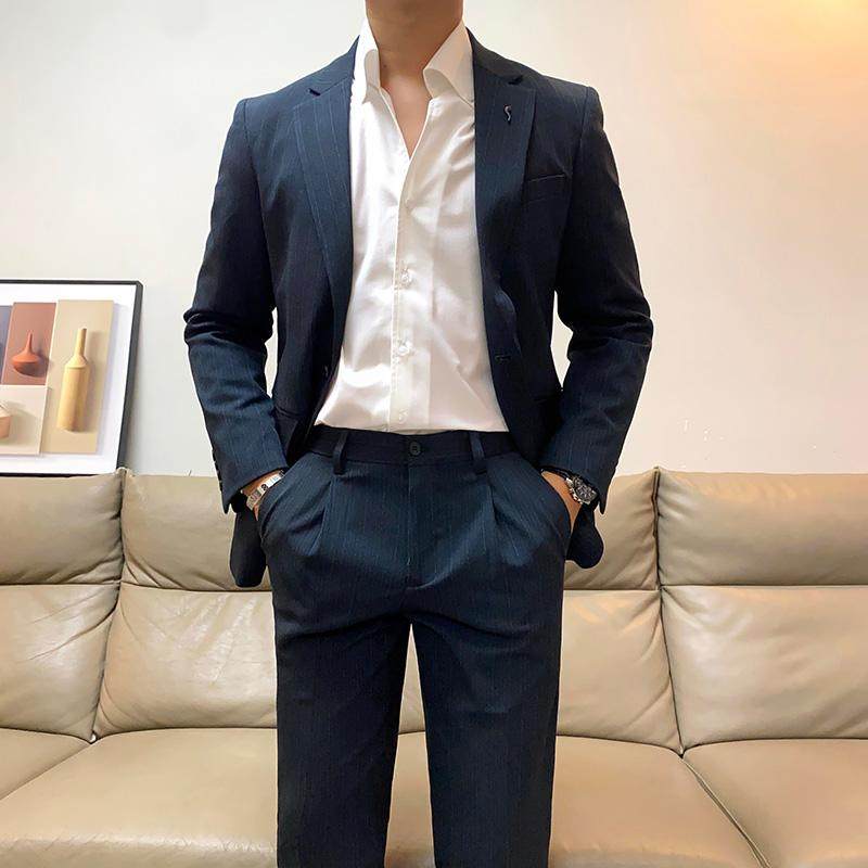 秋冬季男士条纹西服套装两件套修身韩版青年休闲西装新郎结婚礼服