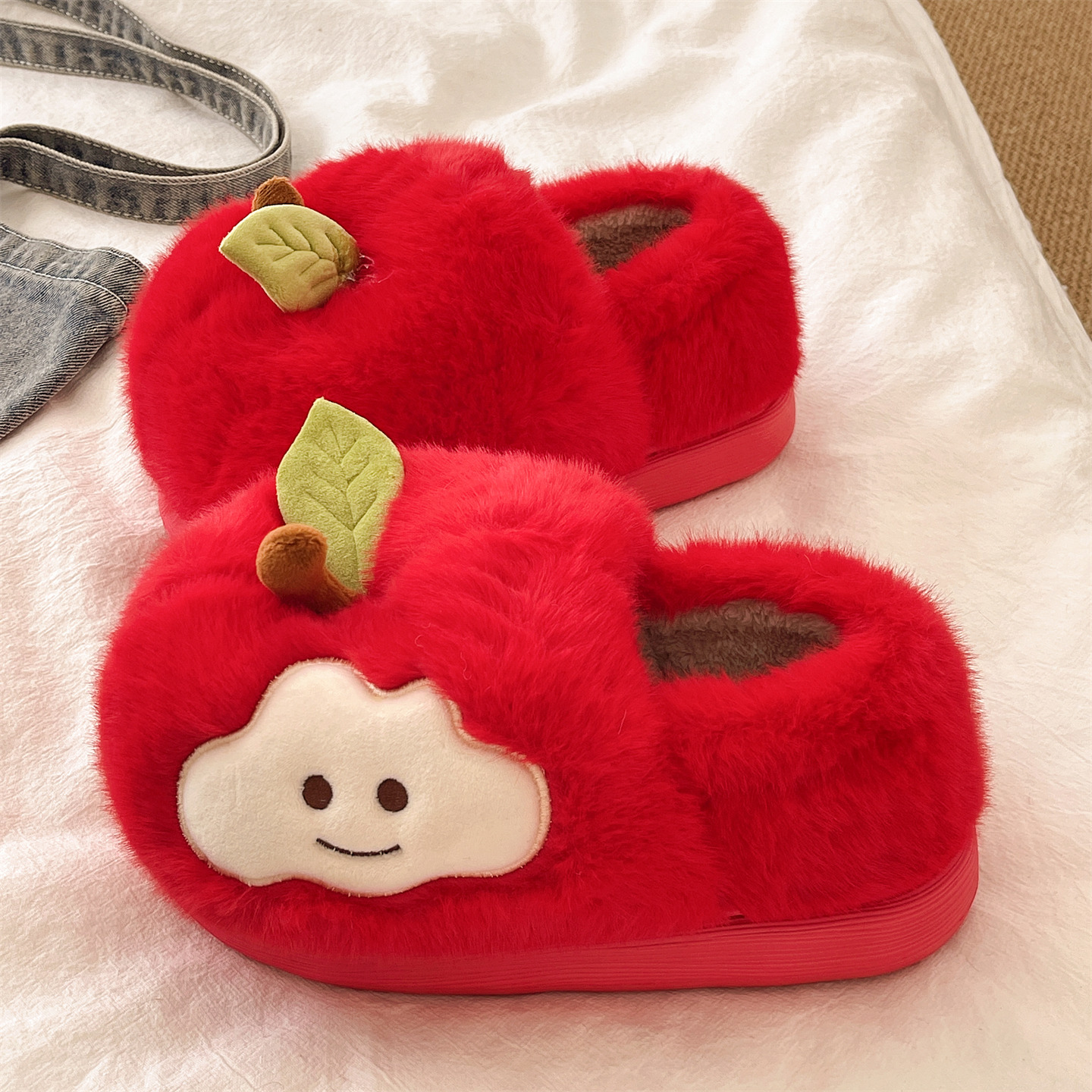 棉拖鞋女冬季外穿可爱苹果室内居家包跟防滑厚底毛绒保暖月子棉鞋