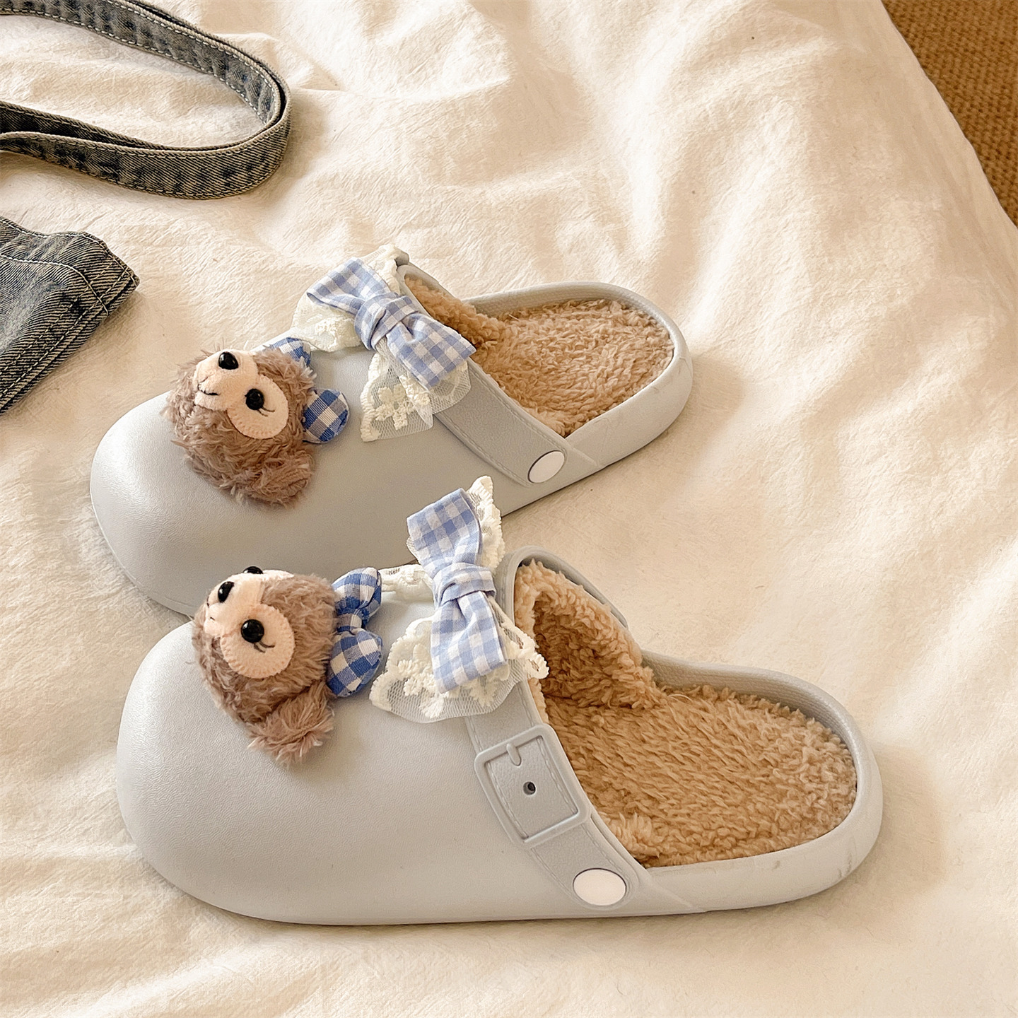 防水棉拖鞋女冬季居家外穿可爱蝴蝶结小熊防滑厚底保暖加绒毛毛鞋