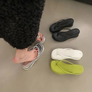 人字拖女夏季 外穿简约时尚 厚底增高防滑踩屎感沙滩夹脚凉拖鞋