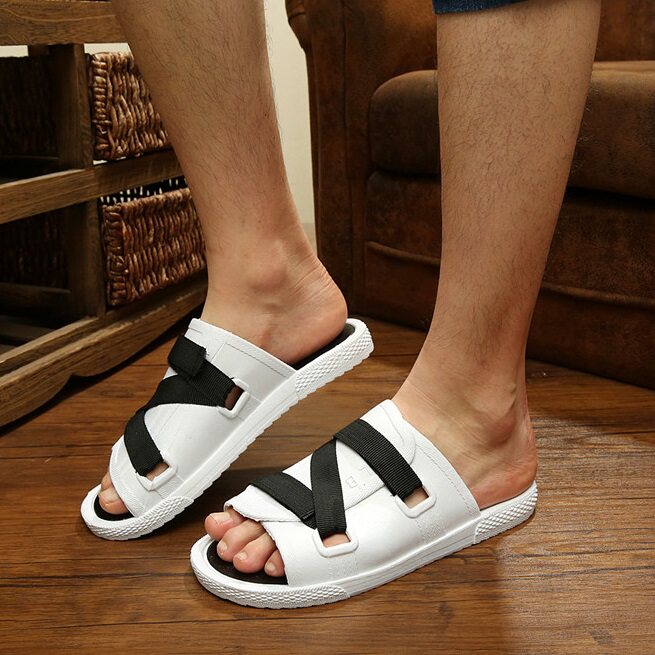 summer Korean Edition Men slippers Trend Word tow Schoolboy Personalized sandals non-slip Tidal drag Fashion beach shoesin the Men's Shoes, Slippers  category - from Buy2taobao.com to provide professional Taobao agent buy service