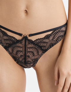 外贸欧洲轻奢出口宫廷内裤es*t性感蕾丝镂空花边女士低腰三角裤