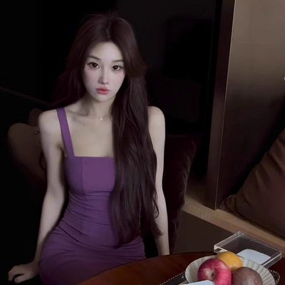 包臀裙紫色方领吊带连衣裙女法式