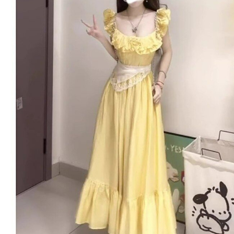 带丝巾黄色小飞袖方领吊带连衣裙子女夏季法式海边度假收腰速卖通