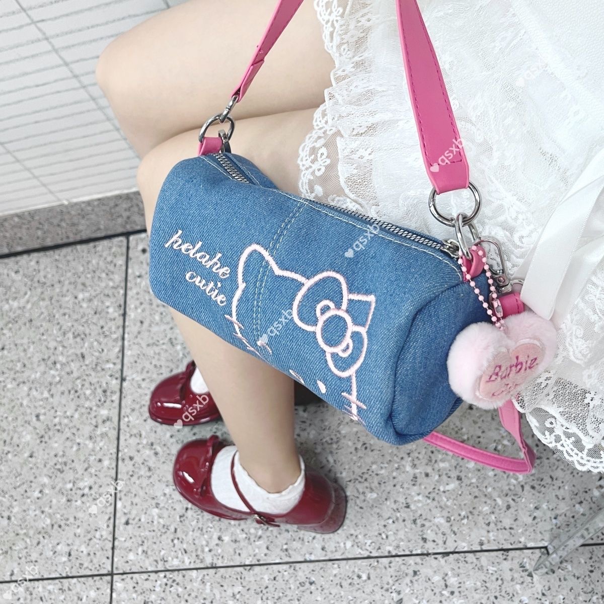 Kitty包包女2025新款牛仔布可爱手机包凯蒂猫手提小包斜挎包拎包