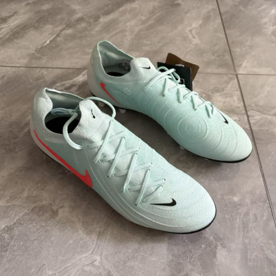 Nike Phantom GX2 Pro AG 暗煞次顶短钉人草足球鞋 FJ2582-300