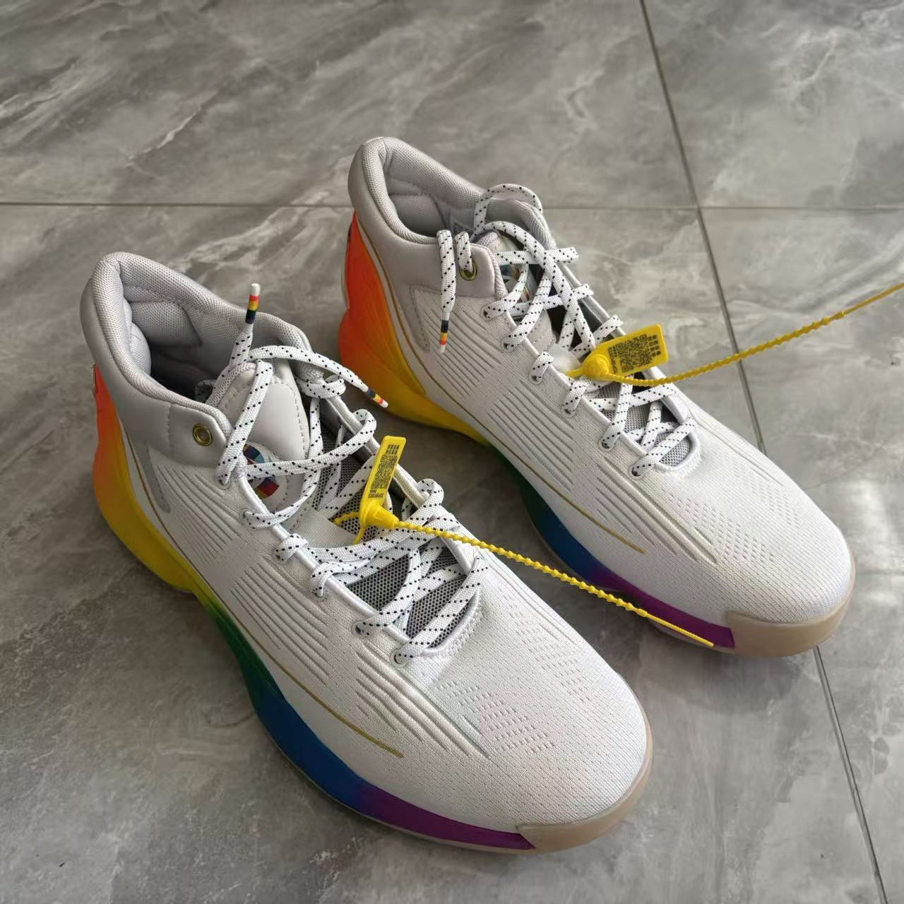 Adidas/阿迪达斯 D Rose 10 罗斯 白彩虹 男子实战篮球鞋 FX4795
