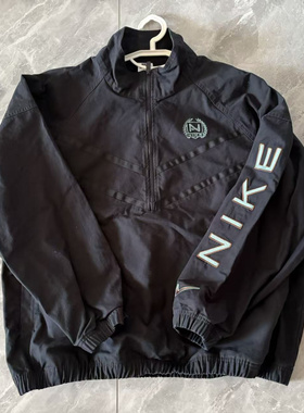 Nike/耐克 学院风logo 男子印花立领半拉链夹克外套 FZ4727-010