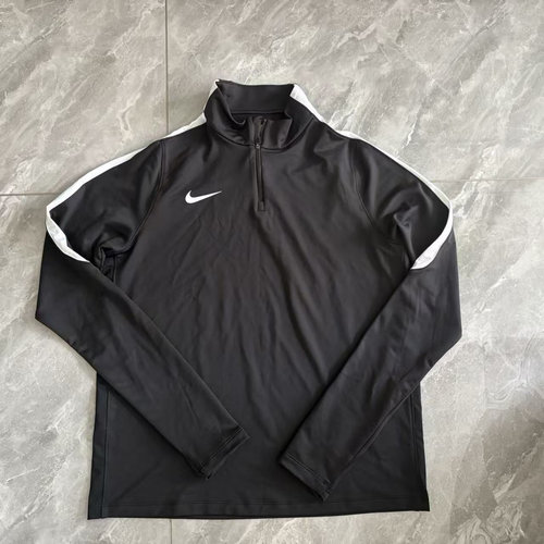 Nike/耐克 Strike Dri-Fit 男子速干长袖足球训练上衣 IF1456-010