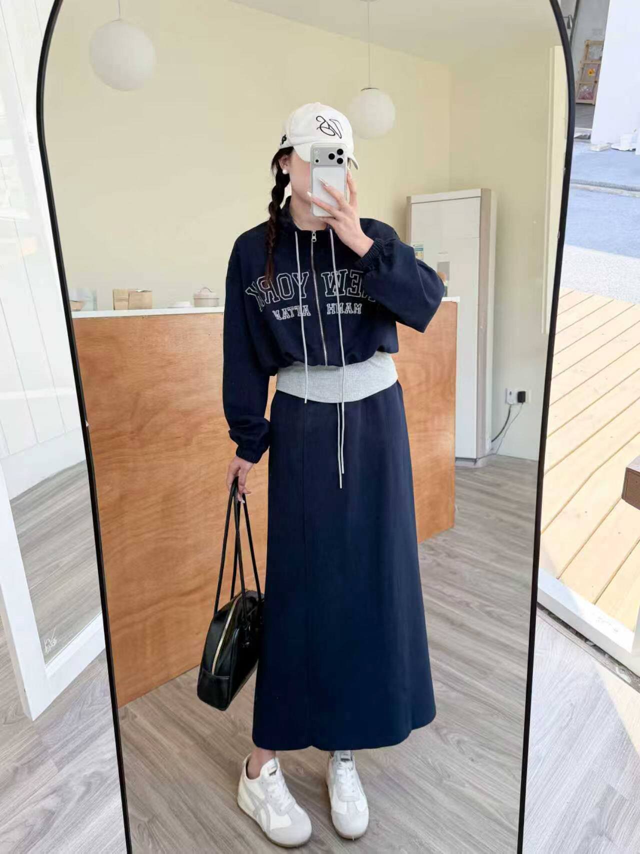 2026春秋新款时尚套装女韩系假两件字母卫衣+显瘦半身裙两件套潮