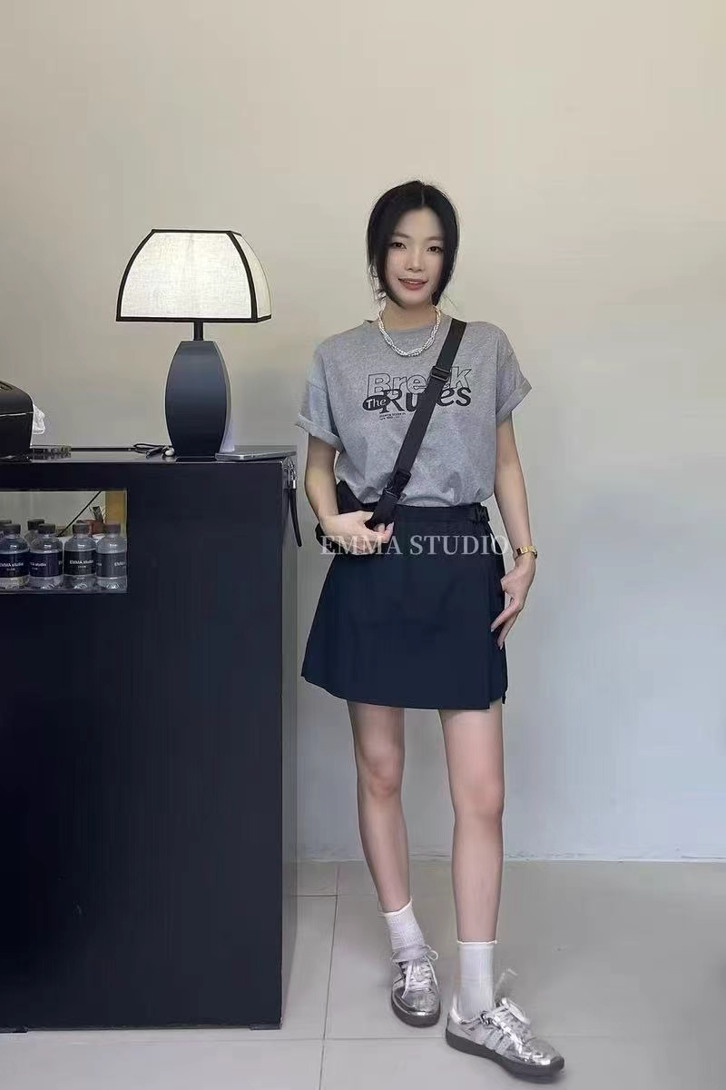2025夏季新款时尚套装女配包包字母印花短袖上衣+半身裙三件套潮