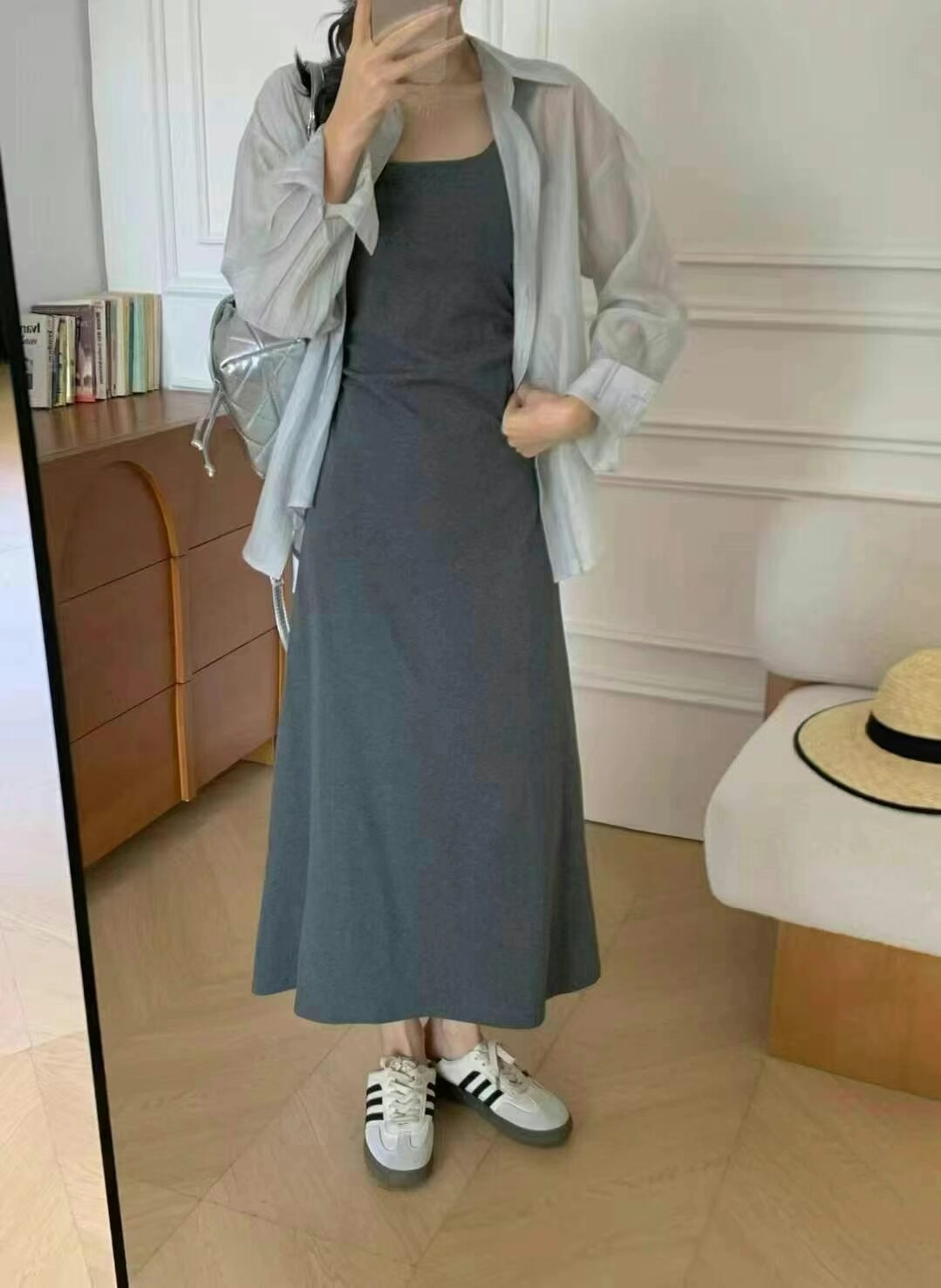 2025春夏新款韩版时尚套装女防晒长袖衬衫+收腰吊带连衣裙两件套