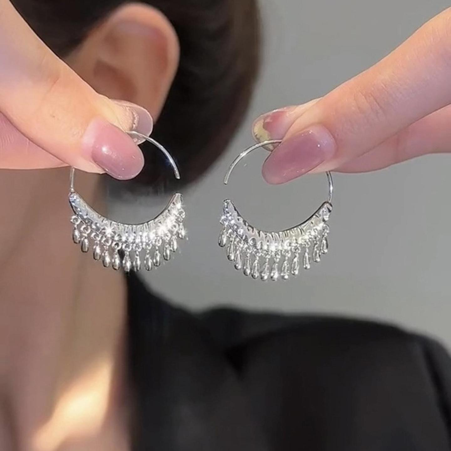 2025新款潮高级感轻奢金属耳钩