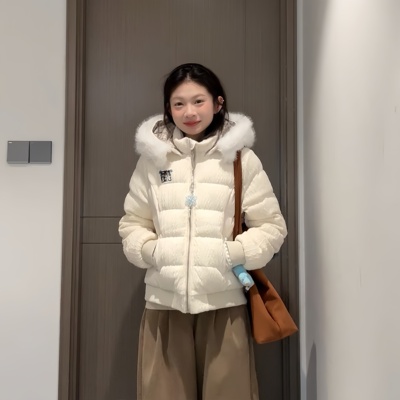 AMER 国潮美式复古小标刺绣冬日雪花设计大毛领棉服外套保暖