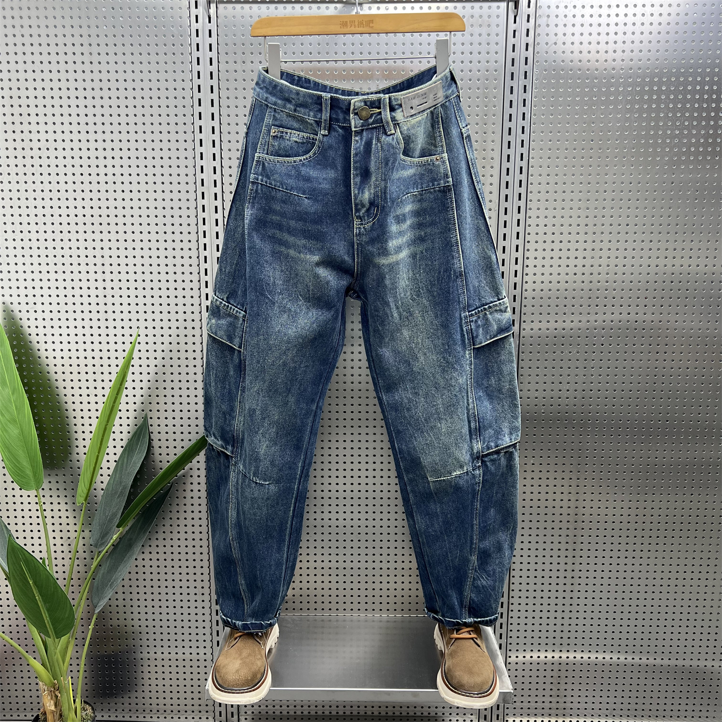 潮流美式多口袋弯刀牛仔裤男2025秋冬新款痞帅宽松直筒工装阔腿裤