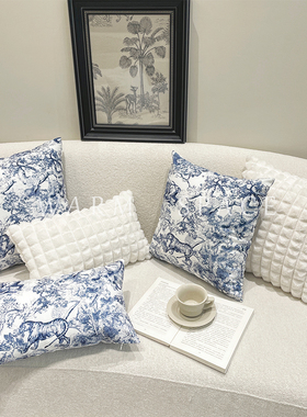 新款朱伊纹蓝色轻奢抱枕沙发卧室靠垫客厅床头毛绒汽车靠枕含芯布