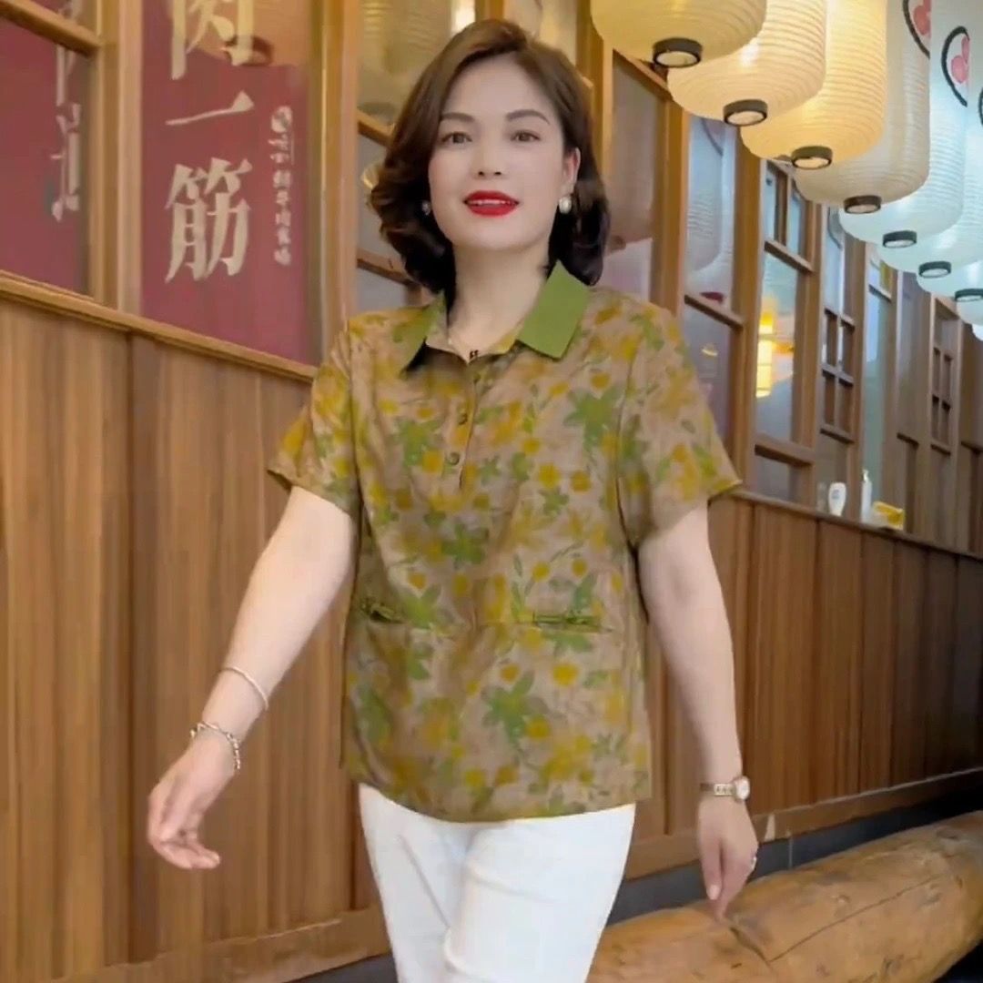 新款妈妈夏装翻领花色短袖衬衫中年女士减龄薄款小衫时尚宽松上衣
