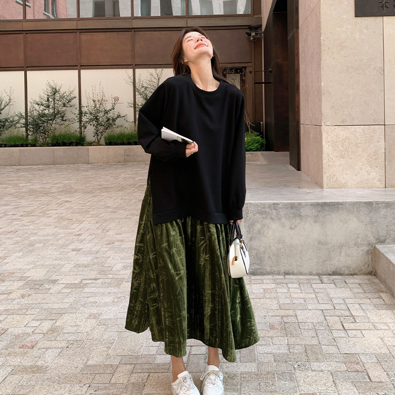黑拼绿色不规则连衣裙女2025年春季新款设计感学院风流苏过膝长裙,女装连衣裙,2C007