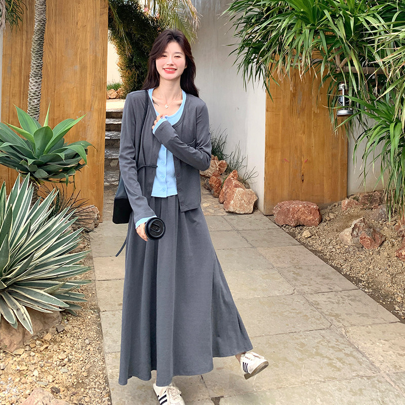 灰色休闲套装裙女2025春季新款松弛感撞色假两件上衣半身裙两件套,女装套装/套裙,2C007