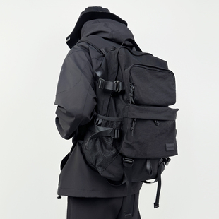 新款 潮牌防水大容量双肩包男高中生大学生书包电脑包登山旅行背包