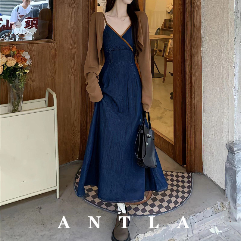 2026春夏复古牛仔吊带中长款收腰显瘦连衣裙女长袖披肩开衫两件套