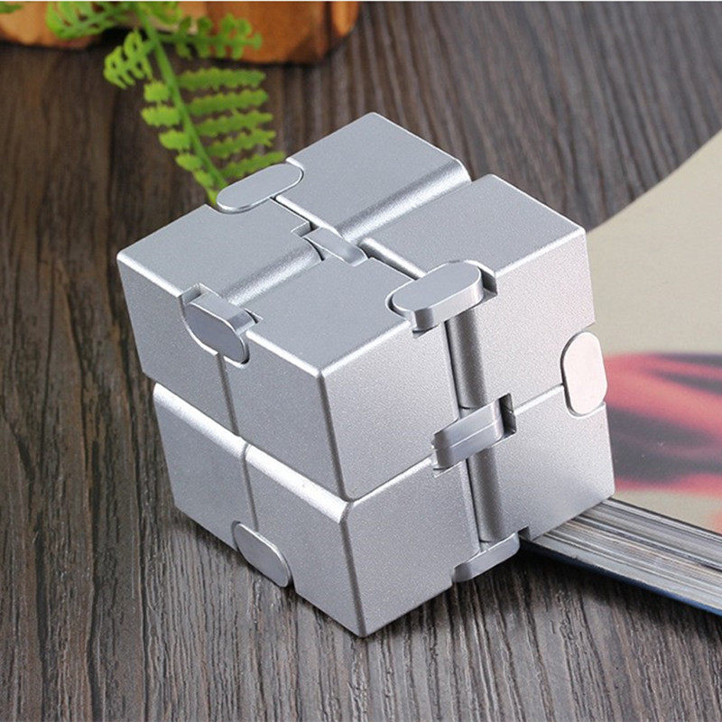 AMERICAN INFINITY CUBE UNLIMITED RUBIKS CUBE FINGER PRESSURE RELIEF ARTIFACT ALUMINUM ALLOY POCKET SQUARE EDUCATIONAL TOY
