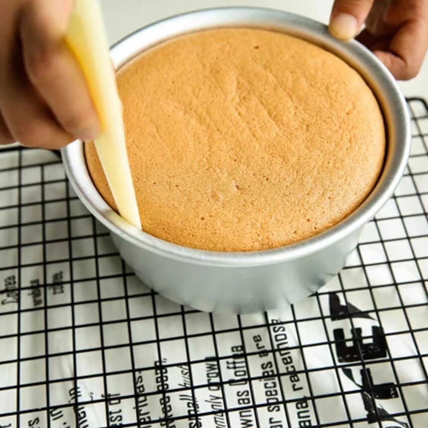 蛋糕脱模刀不伤模具专用刀