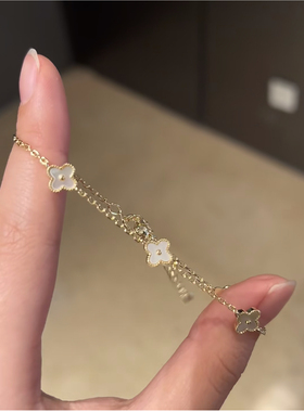 韩版高级感四叶草花朵手链小众轻奢手饰百搭小香风女生新款手饰品