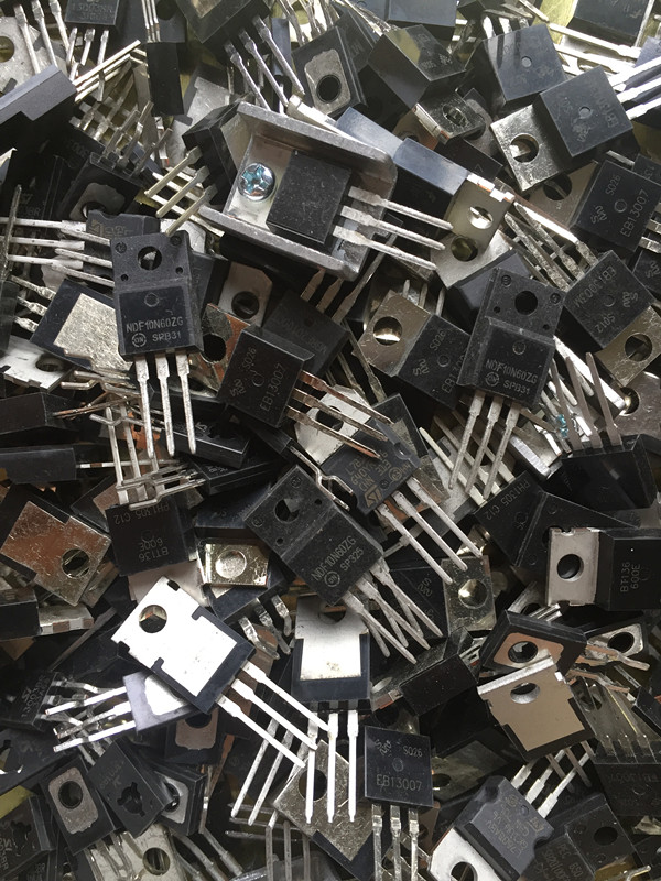 混装三极管场效应管杂电子元件包