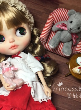 bjd小布blythe娃娃抱偶玩具关节迷你小熊dollhouse娃屋拍照场景ob