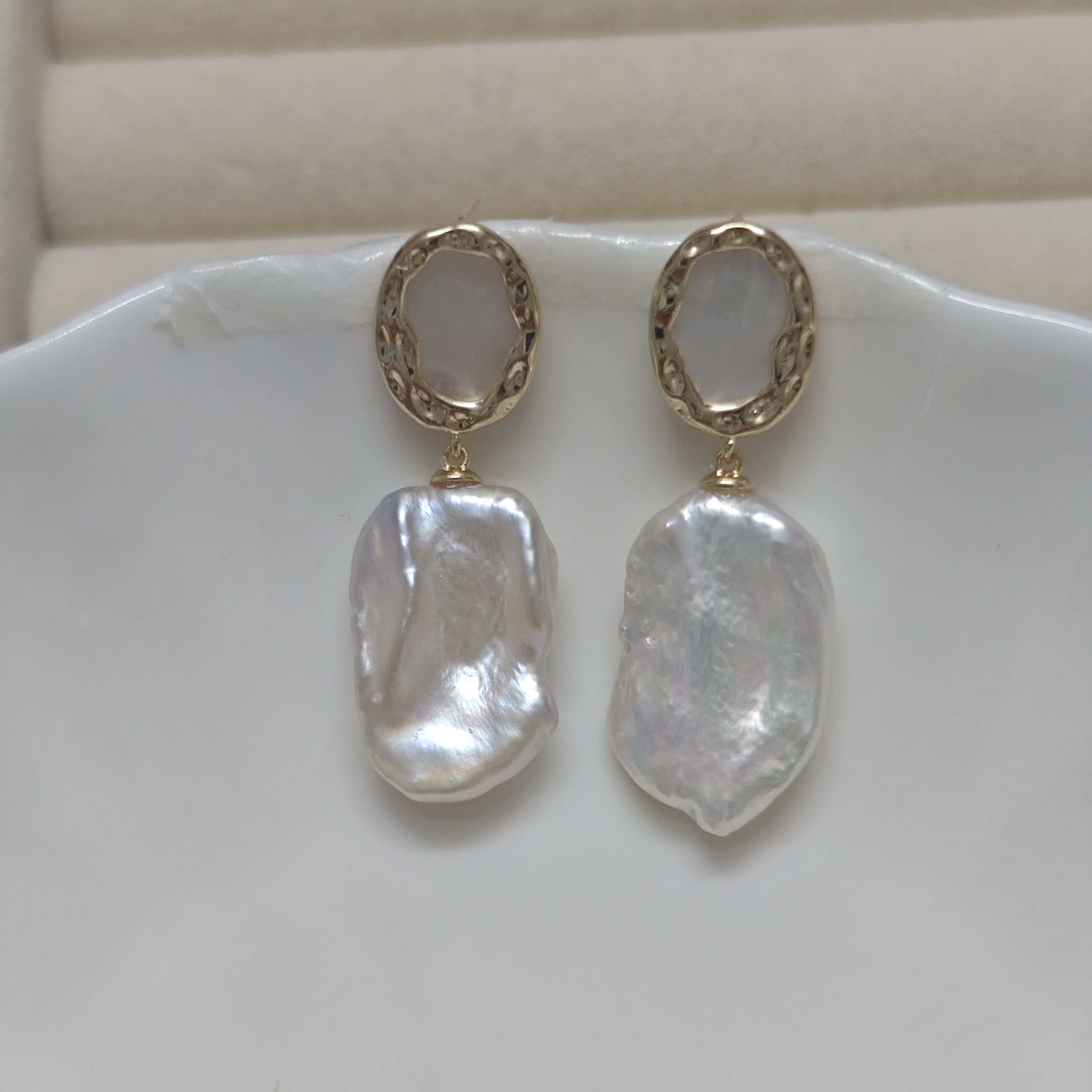 14x22mm大花瓣珍珠耳坠(S925银针)