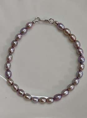 4.5-5mm紫色米粒型珍珠手链(总长18cm，适合16cm左右手围)