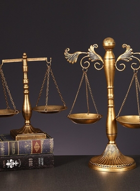 欧式复古铁艺天平模型道具客厅装饰摆件高级感轻奢电视柜酒柜玄关