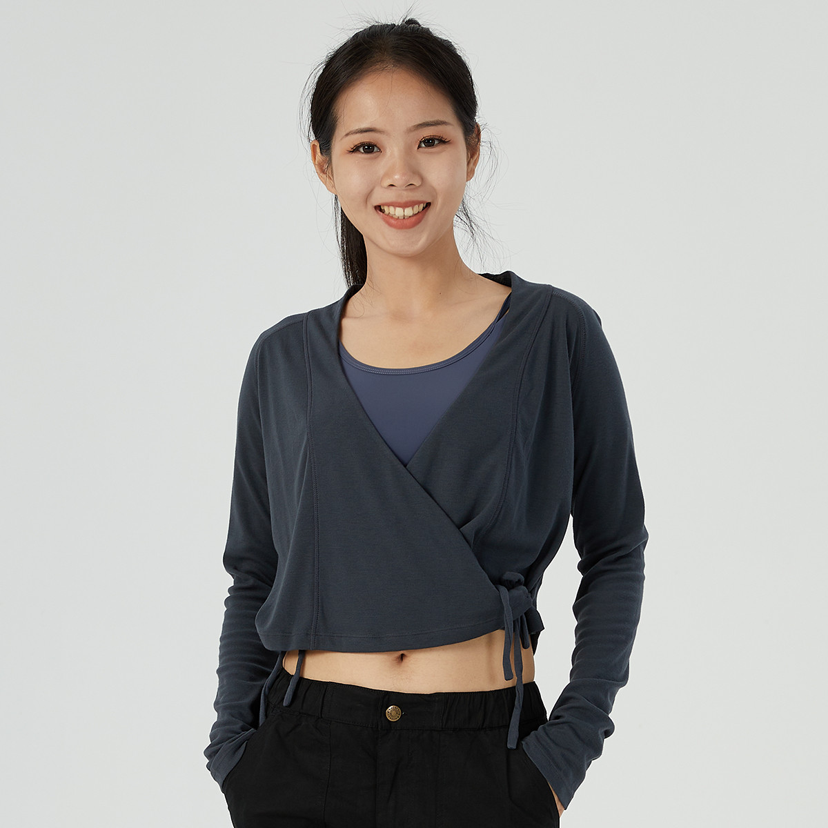 浩沙瑜伽服女长袖舒适宽松形体健身普拉提T恤运动跳舞上衣露脐装