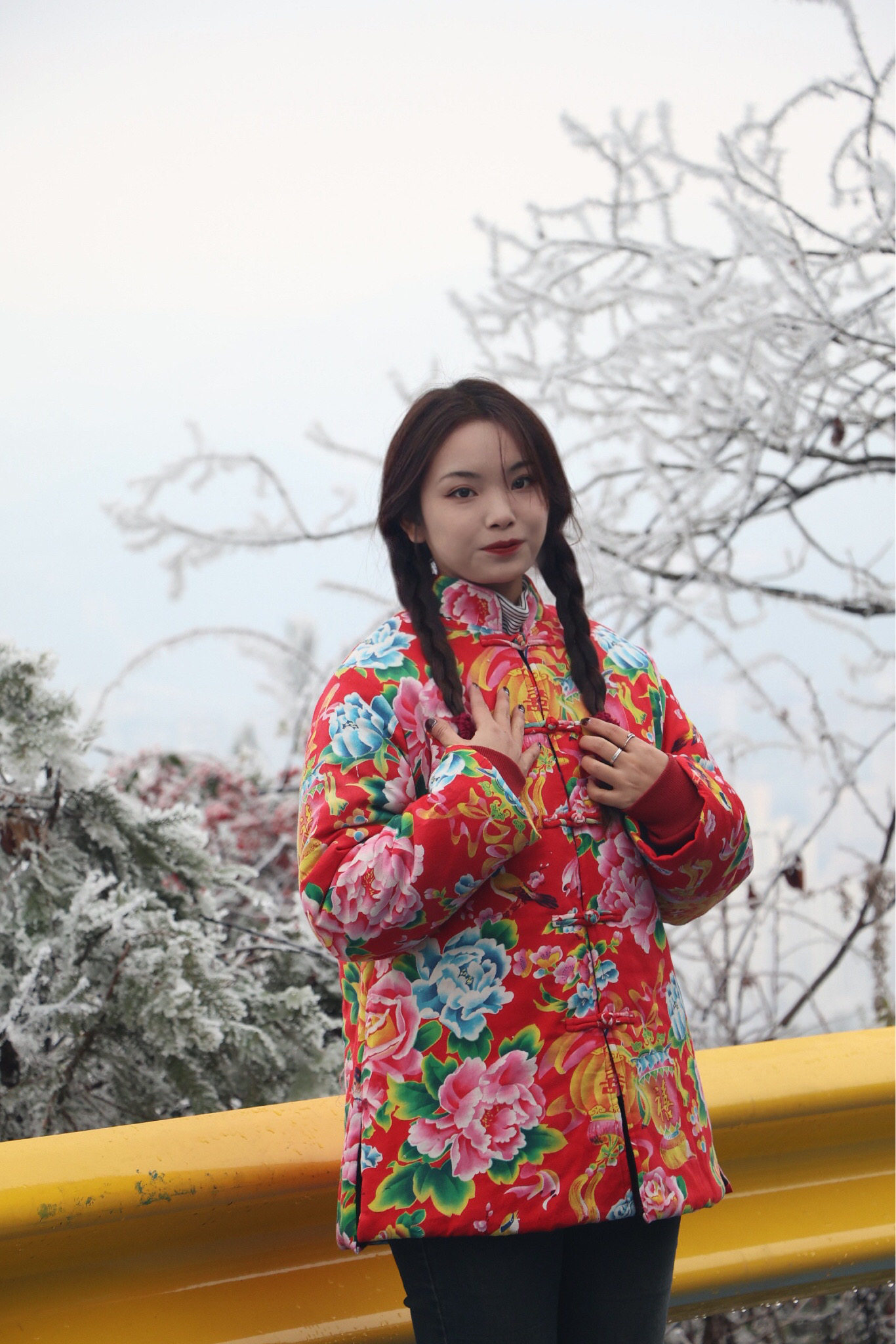 《牡丹花开》夜兰古绣 棉麻  传统花型  老土布 民族风  大花布