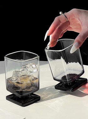 中古小众设计渐变黑色玻璃杯ins风果汁杯气泡水杯冰美式咖啡杯子