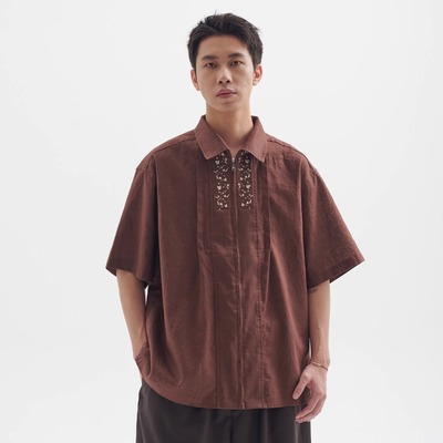 苎麻混纺西番莲刺绣做旧短袖衬衫