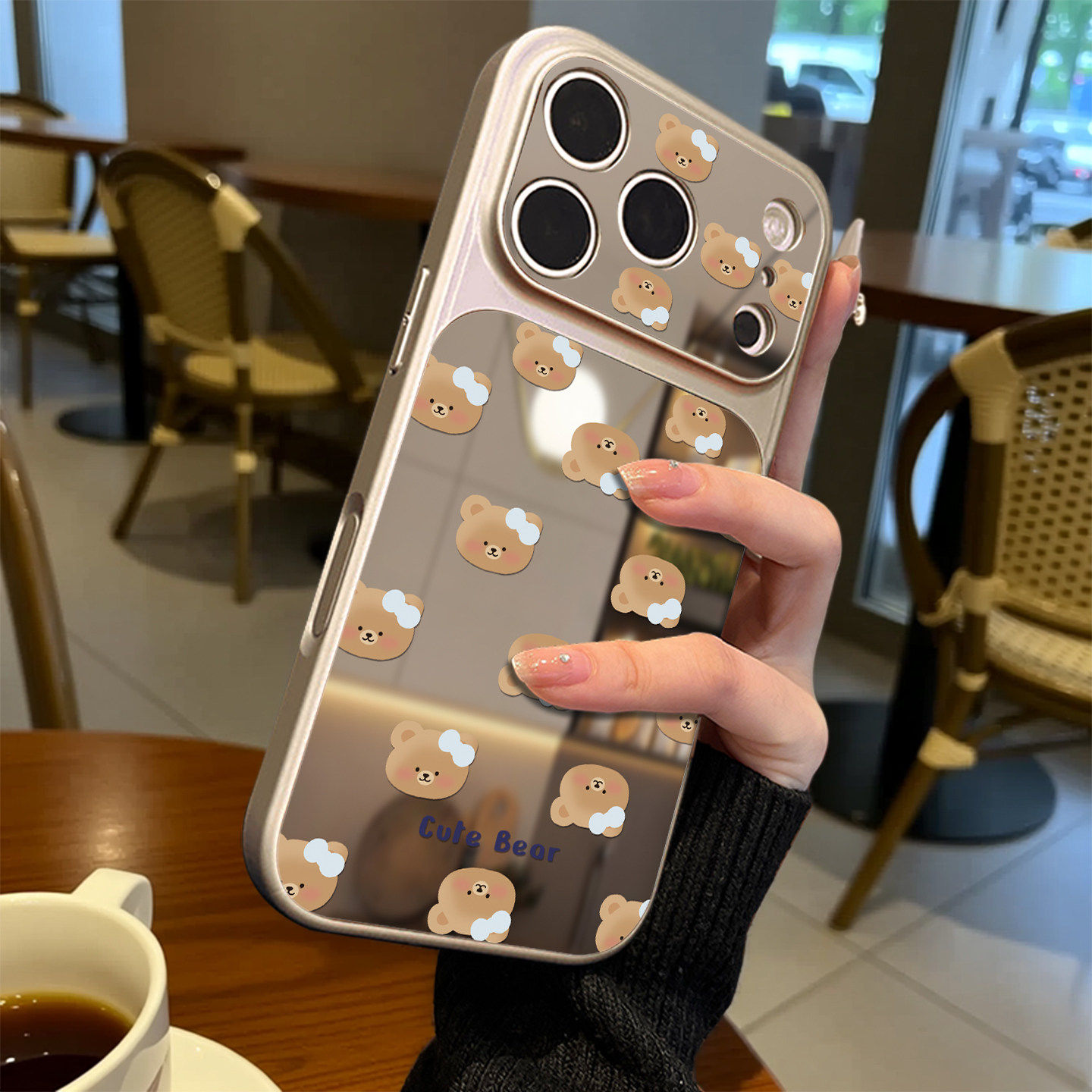 满屏小熊磁吸适用苹果17p