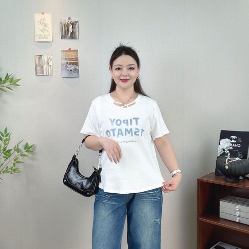 大码彩色字母印花短袖T恤女上衣