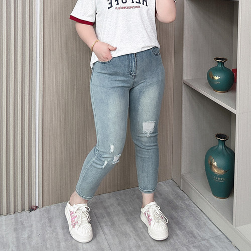 2026夏季大码破洞牛仔裤女九分裤