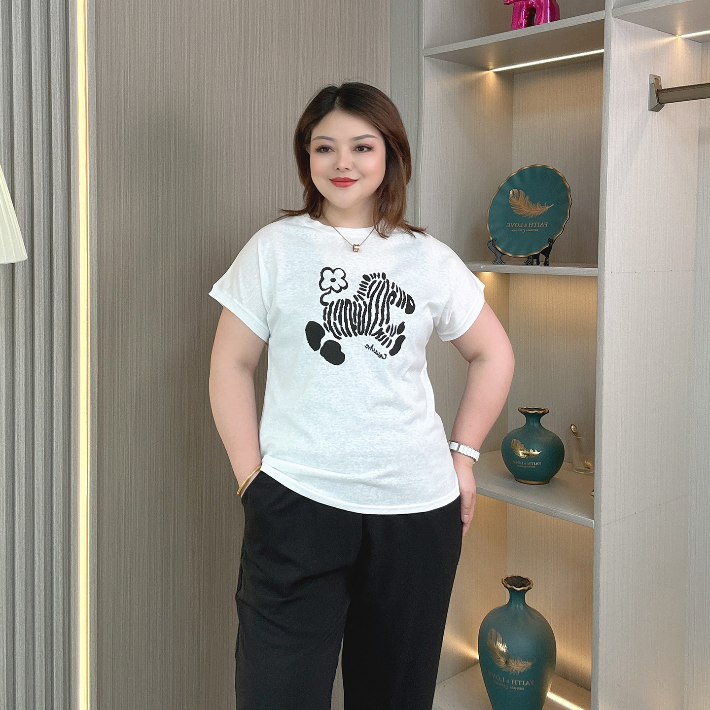 大码女夏装可爱斑马图案短袖T恤