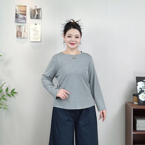 大码女装春秋长袖T恤打底衫上衣