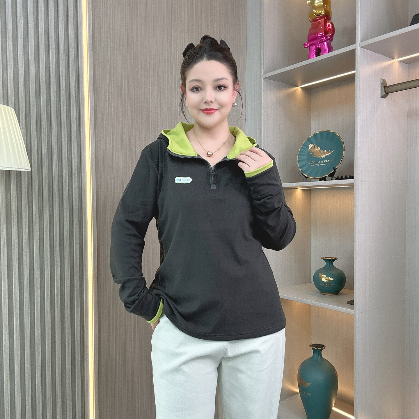 双面绒半拉链连帽撞色卫衣打底衫女秋冬新款大码胖mm时尚显瘦上衣,女装/女士精品,大码内搭,淘宝优惠券,粉丝福利购,淘宝优惠卷