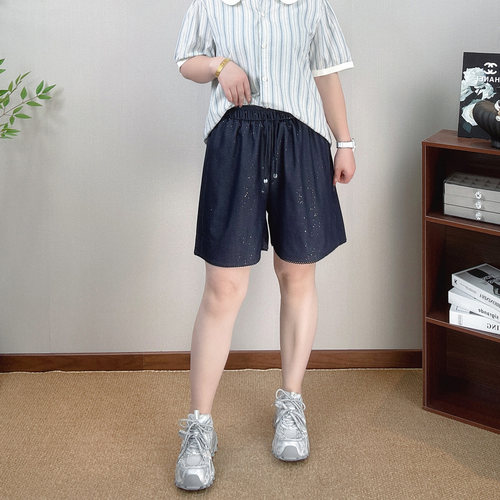 大码高腰宽松显瘦阔腿牛仔短裤女