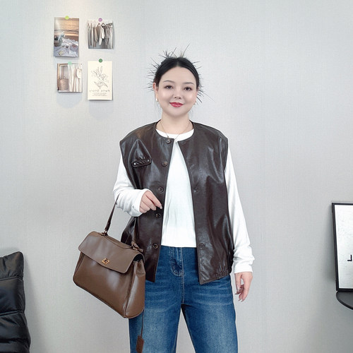 圆领皮衣马甲女大码无袖背心外套