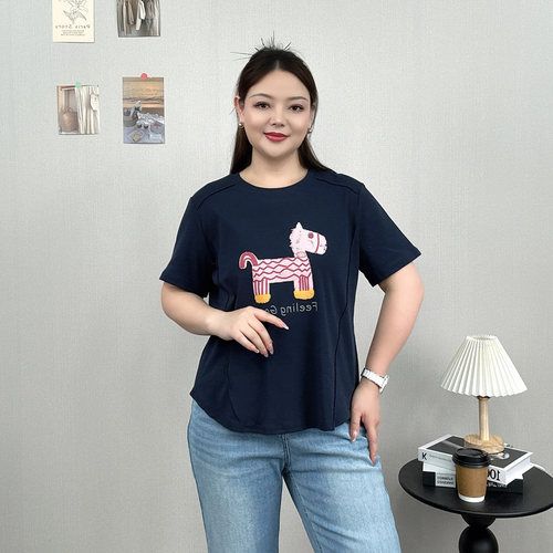 小马印花短袖T恤女大码休闲上衣