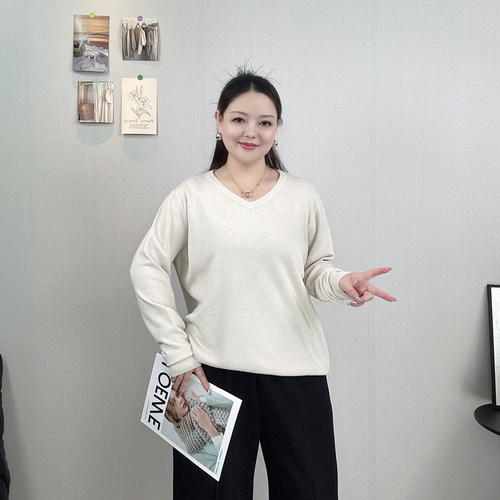 大码女装V领长袖针织衫套头毛衣