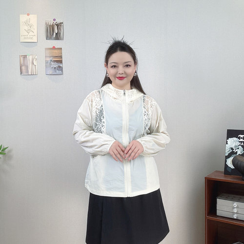 大码夏蕾丝拼接连帽防晒衣女开衫